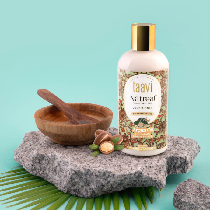 Taavi - Hair conditioner with Argan Oil – Product Photoshoot Taavi - Hair conditioner with Argan Oil – Product Photoshoot